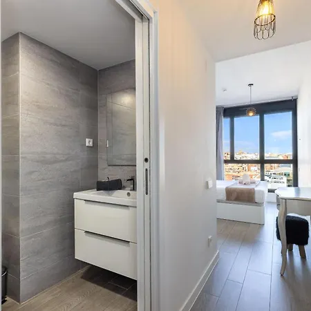 The Tower By Unik Vacation Apartamento